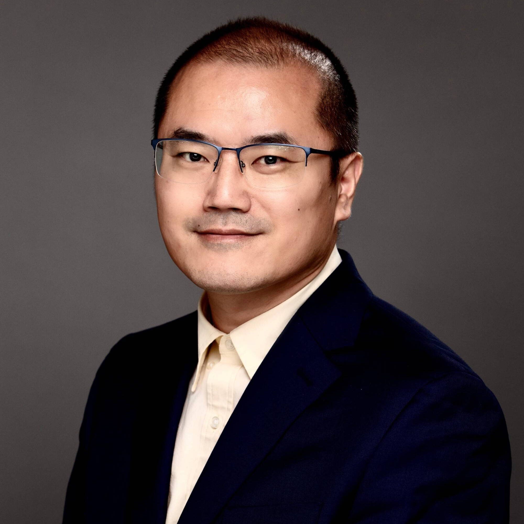 Headshot of Yong Zhuang